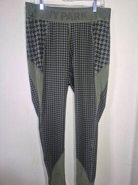 Adidas x Ivy Park 3 Stripe Tights